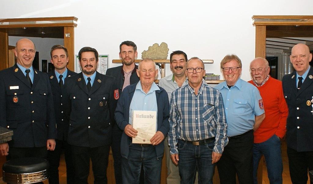 Jahresversammlung der Feuerwehr Wasserzell Jubilare