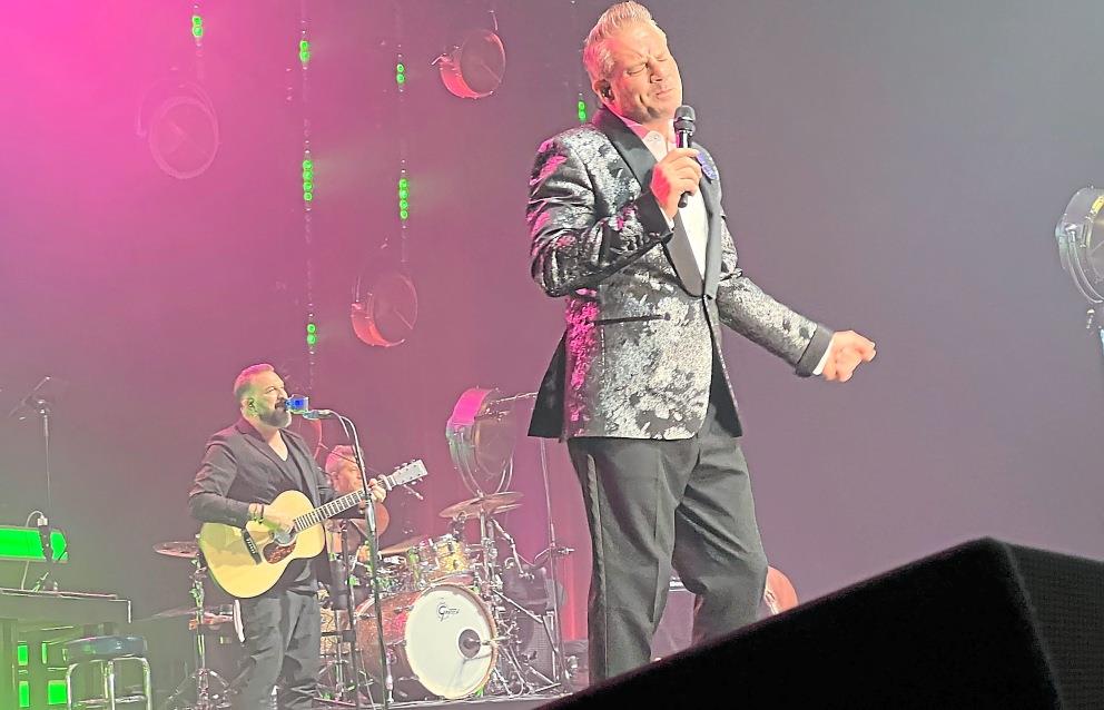 Popsänger Sasha reist bei der „This is my Time“Tour musikalisch durch sein Leben