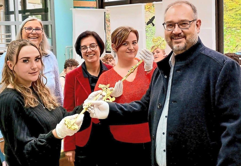 Praktische Arbeiten im dritten Lehrjahr
