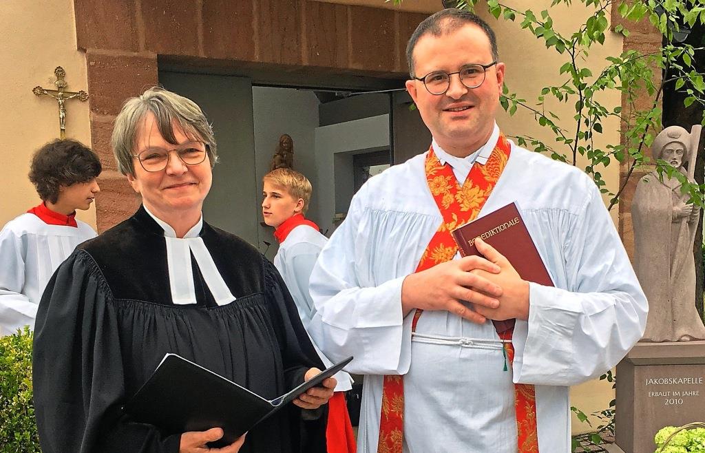 Die neue Statue des Heiligen Jakob in Kronmühle