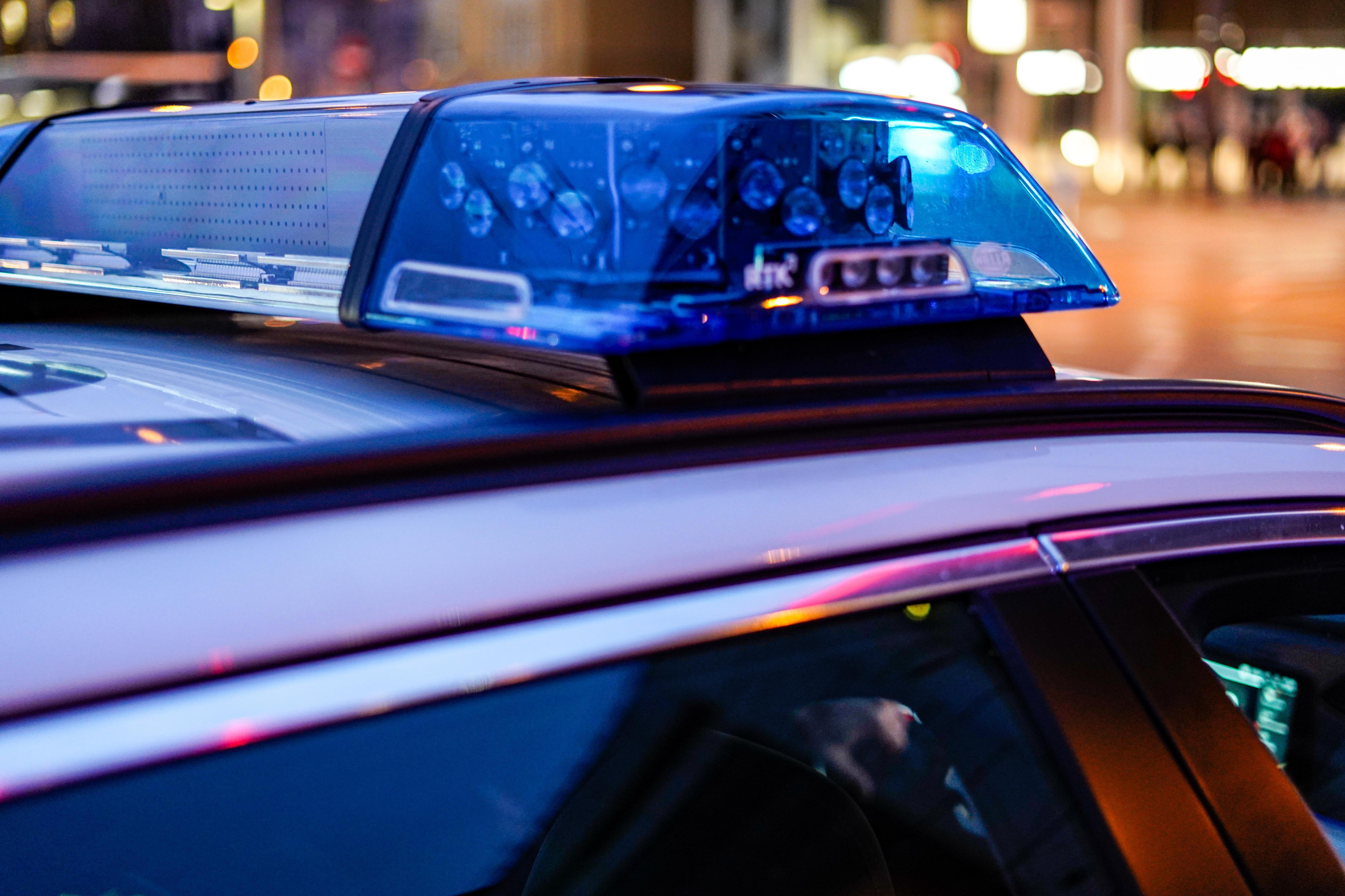 Darf Polizei Bei Ruhestörung Namen Nennen Führerschein und eigenen Namen "vergessen"