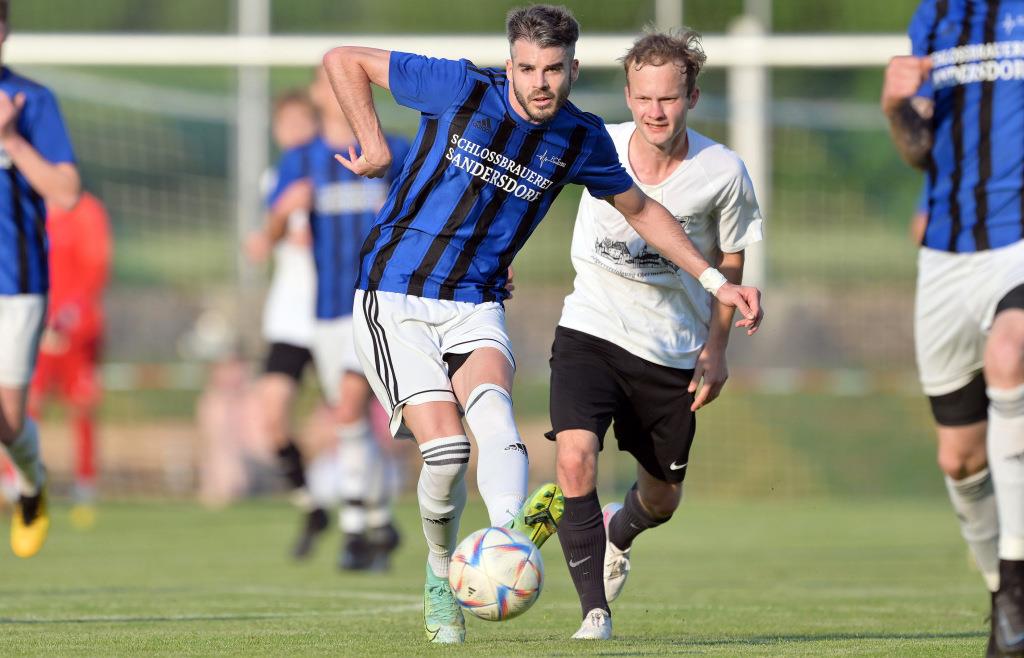 Donau/Isar Seriensieger SV Hundszell vor Härtetest BaarEbenhausen