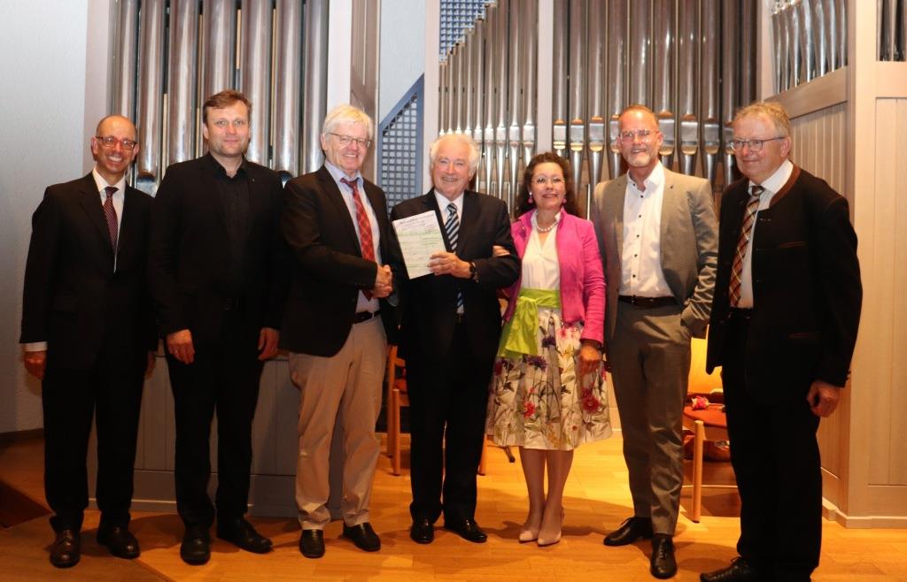 Organist Gerhard Weinberger feiert seinen 75. Geburtstag