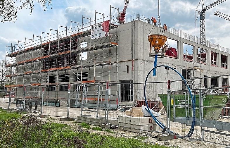 Schulen, Ortsumgehung, Tunnel: Viele Projekte in Bürgerversammlung ...