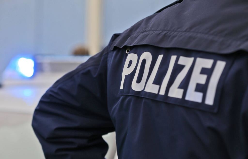 Polizei-nimmt-41-J-hrigen-in-Gewahrsam-der-in-Ingolst-dter-Fu-g-ngerzone-randaliert