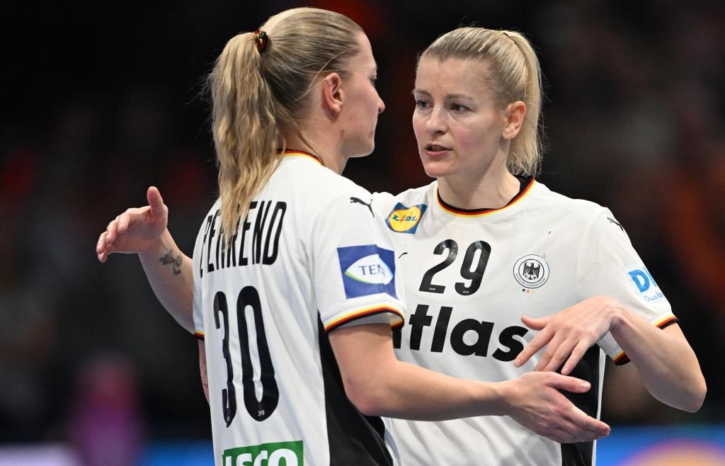 Norwegen-zu-stark-Deutsche-Handballerinnen-verlieren-WM-Finale
