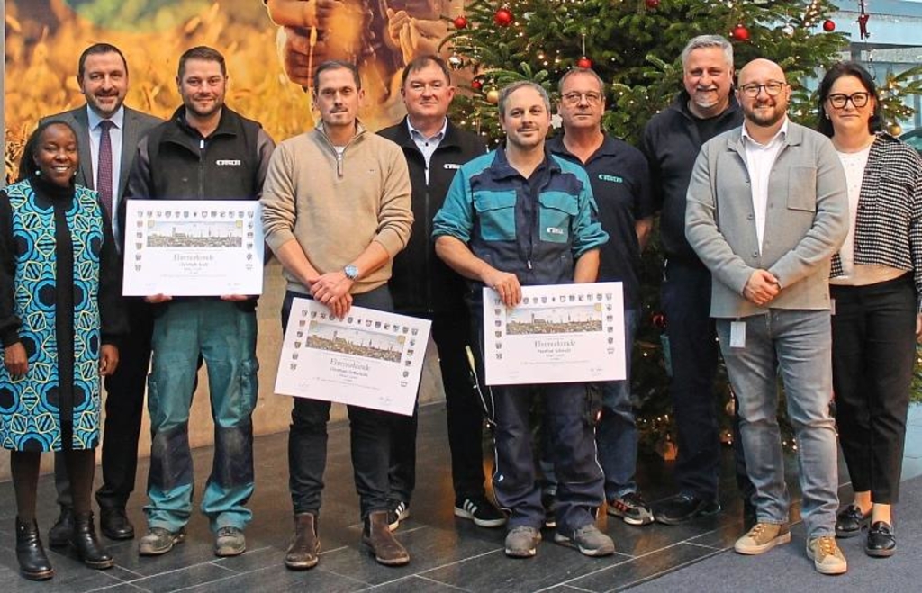 Seit-Jahrzehnten-im-Unternehmen-Langj-hrige-Mitarbeiter-bei-B-hler-Beilngries-geehrt