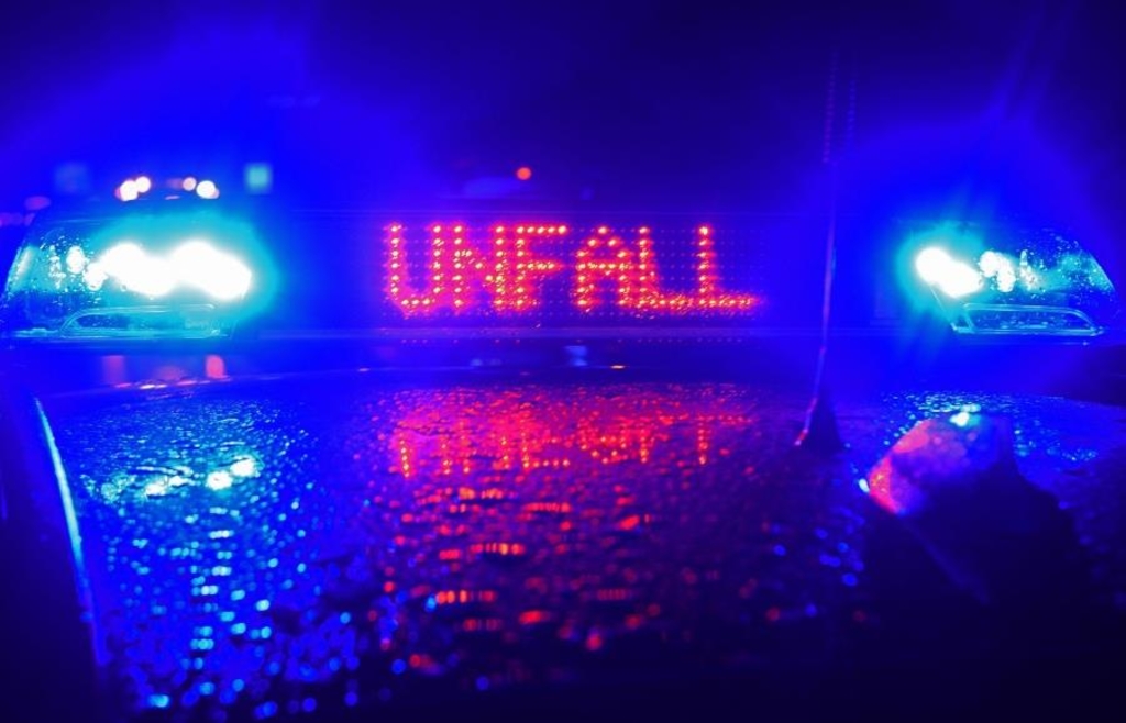 Fatal accident in Kutzenhausen: 16-year-old motorcyclist dies after ...