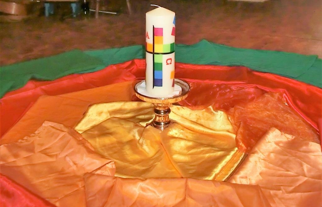 Eine Bunte Kerze F r Die Kinderkirche eine-bunte-kerze-f-r-die-kinderkirche
