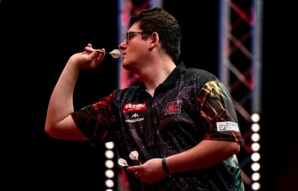 Wolnzacher-Dartspieler-fiebert-WM-Premiere-im-Londoner-Ally-Pally-entgegen