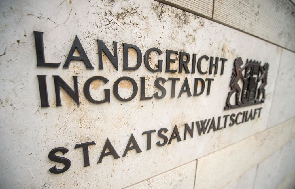 Gericht muss Strafe um tödlichen RaserUnfall auf A9 bei Ingolstadt neu