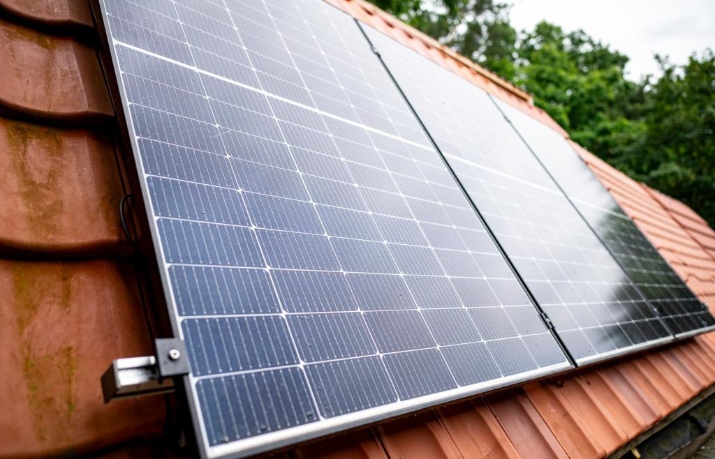 PV system on the roof: From 2029 the basic electricity price could rise ...