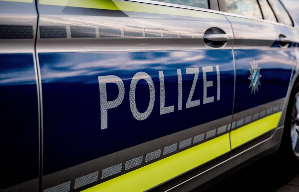 Lebenslanges-Hausverbot-Betrunkene-bel-stigen-Frauen-in-Ingolst-dter-Freizeitbad