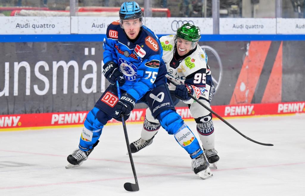 Nach-F-nf-Punkte-Gala-gegen-Meister-Berlin-Was-ERC-Verteidiger-Alex-Breton-so-besonders-macht