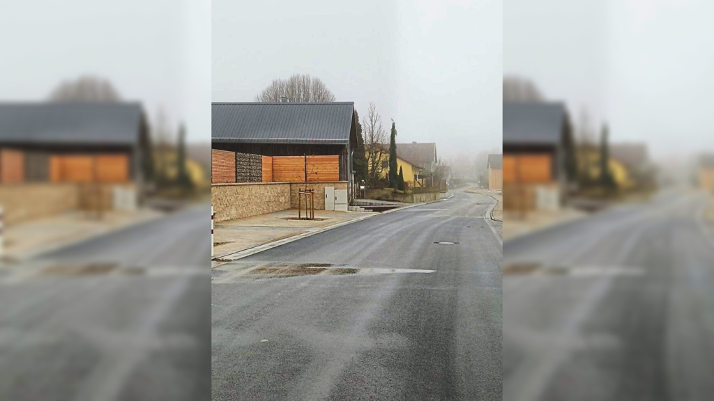 Kreisstra-e-in-Aschbuch-f-r-den-Verkehr-freigegeben