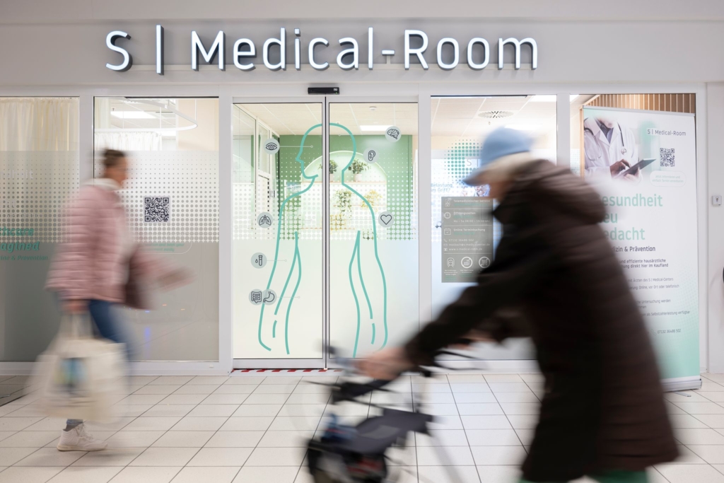 Supermarkt-testet-Arzttermine-zwischen-K-se-und-Kasse