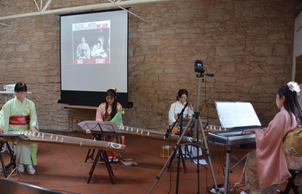 Eröffnung der Ausstellung über das Leben des Röntgenarztes Takashi