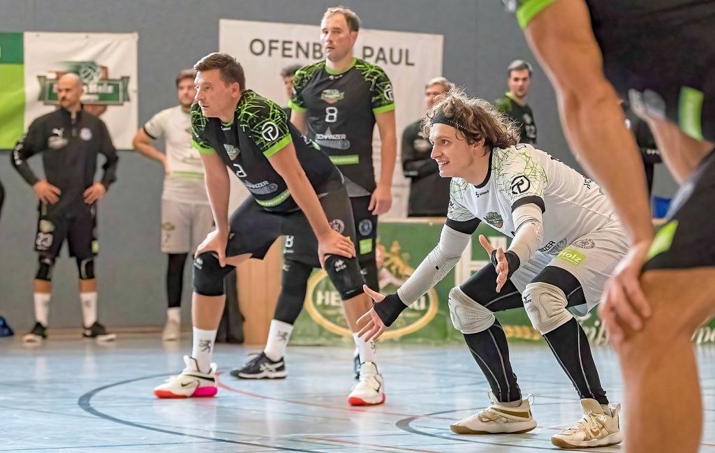 Volleys-des-MTV-Ingolstadt-k-nnen-Spitzenreiter-Herrsching-II-nicht-gef-hrden-Frauen-vergeben-Matchball