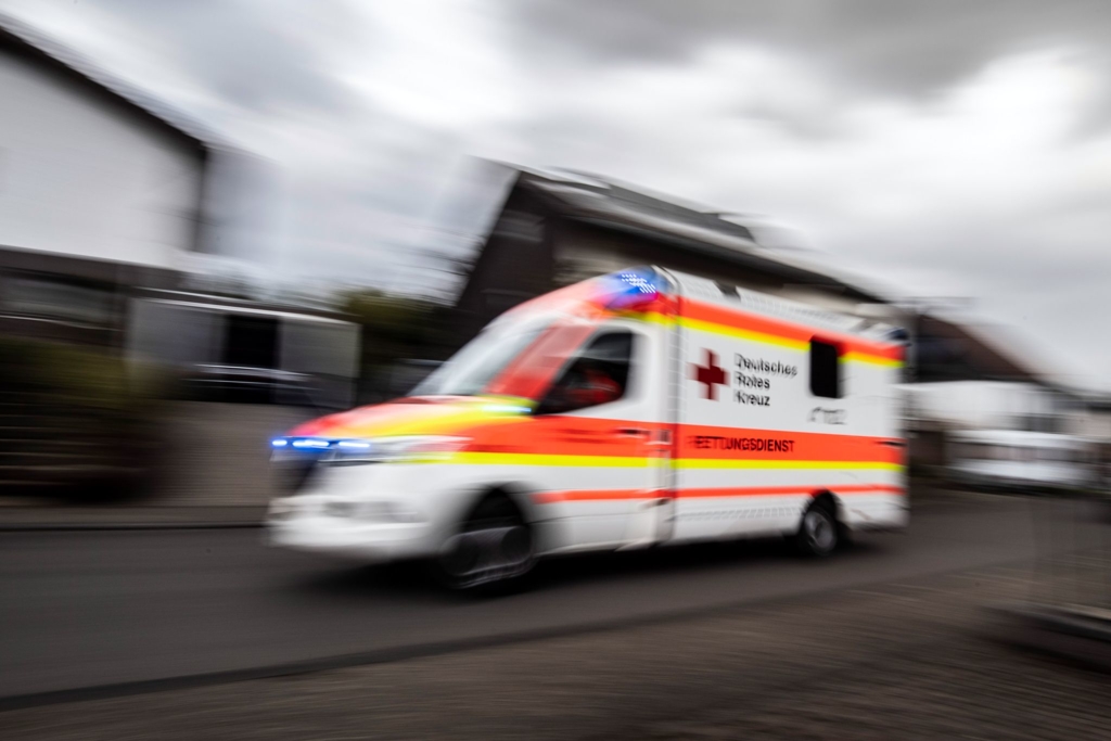 Radfahrerin-stirbt-nach-Zusammensto-mit-Lastwagen