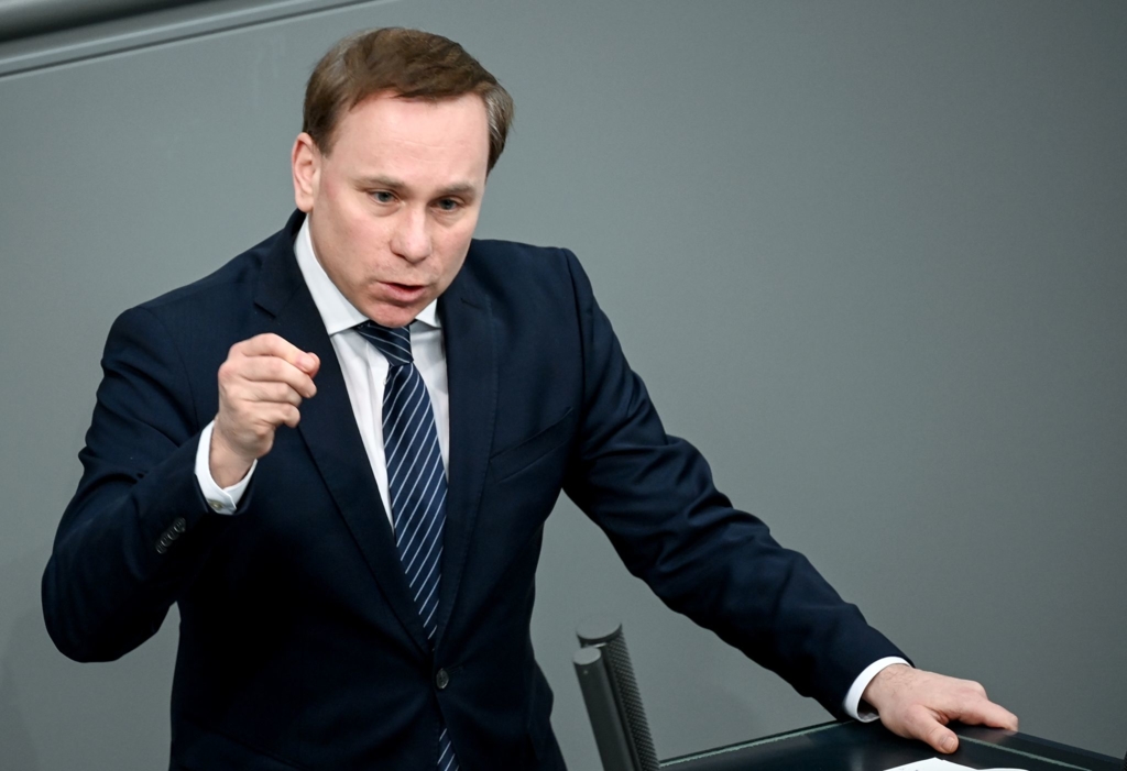 CSU-Politiker-Ullrich-klagt-in-Karlsruhe-gegen-Wahlrecht