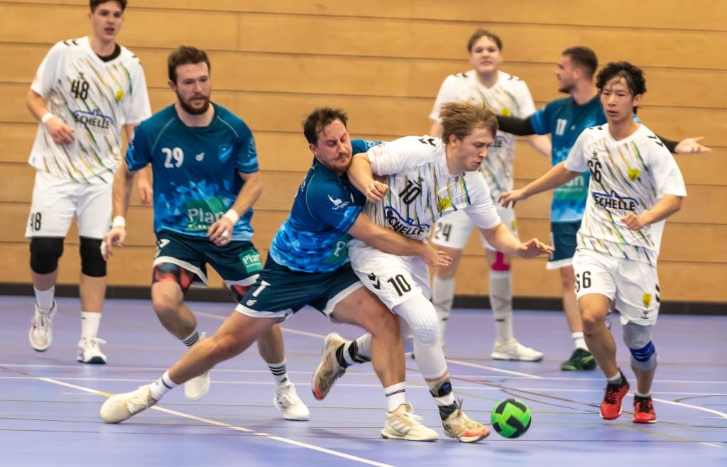 Handball-F-chse-feiern-in-der-Bezirksliga-klaren-Erfolg-gegen-Absteiger-Dachau-Karlsfeld