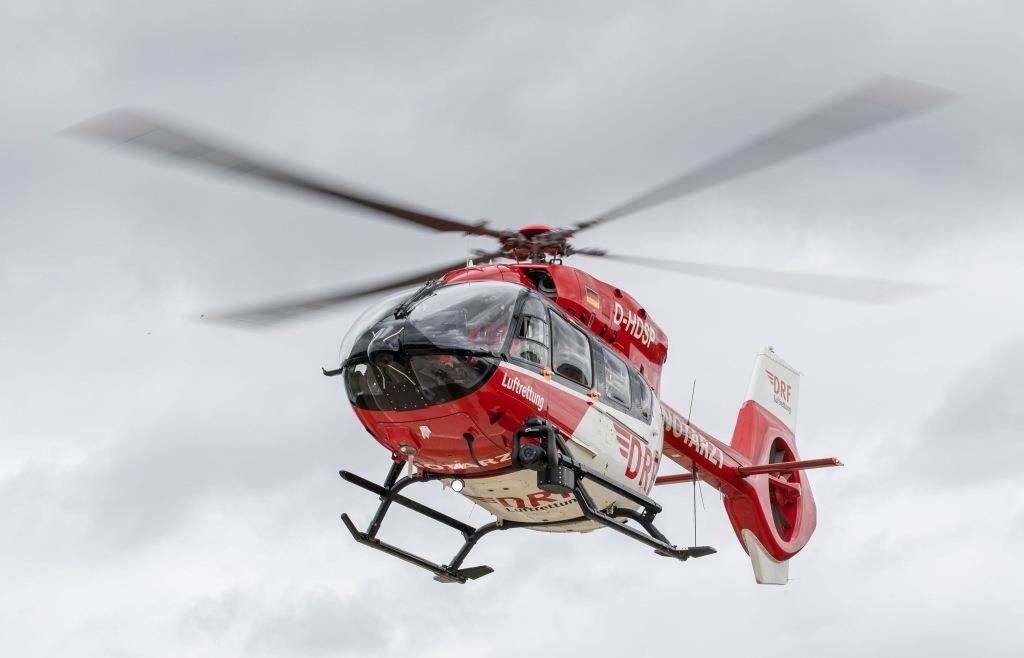 13-year-old on e-scooter hit by car in Dachau - | seriously injured