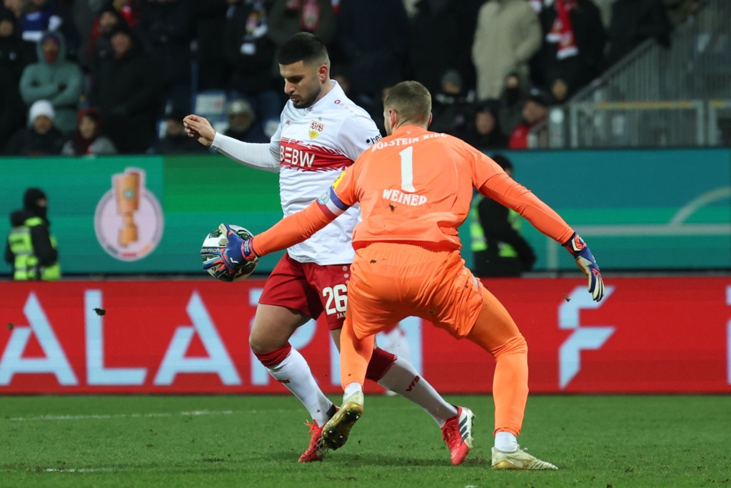 WM-Traum-lebt-Undav-gl-nzt-bei-Stuttgarter-Halbfinaleinzug