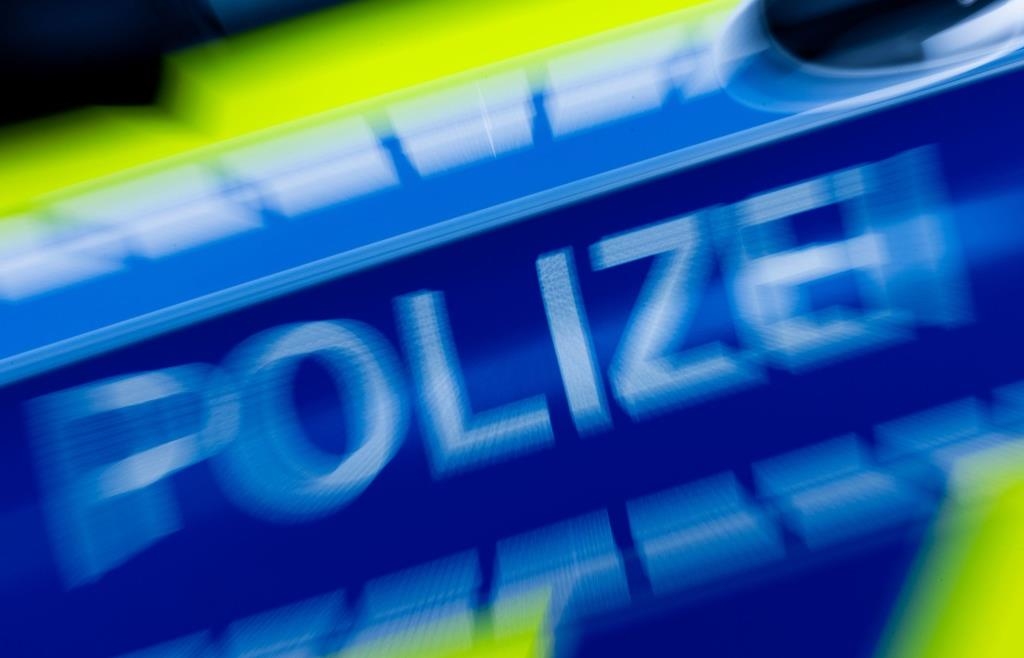 A9 bei Nürnberg nach Unfall mit zwei Lastwagen gesperrt – Rettungshubschrauber vor Ort