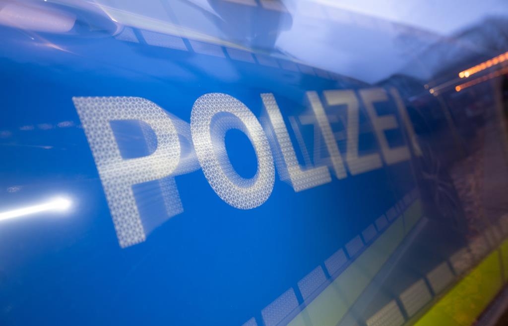 Unfall-Weiterfahrt-n-chster-Unfall-Zeugin-stoppt-Autofahrer-68-in-Ingolstadt