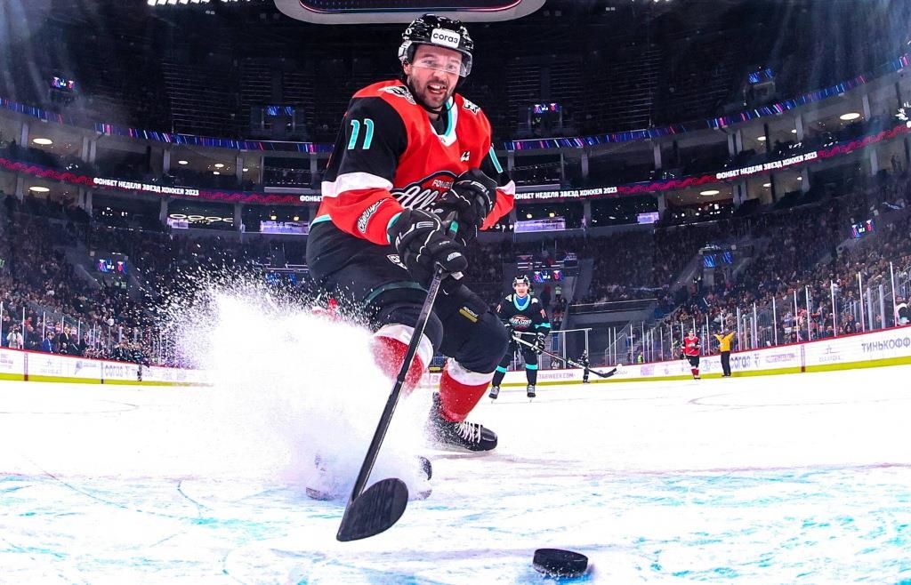 „Hat das Torjäger-Gen“: ERC Ingolstadt verpflichtet Top-Stürmer Riley ...