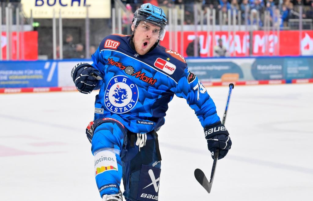 Wilde-Nacht-torreiche-Nacht-ERC-Ingolstadt-gewinnt-vorweihnachtliches-Spektakel-mit-8-5-gegen-Berlin