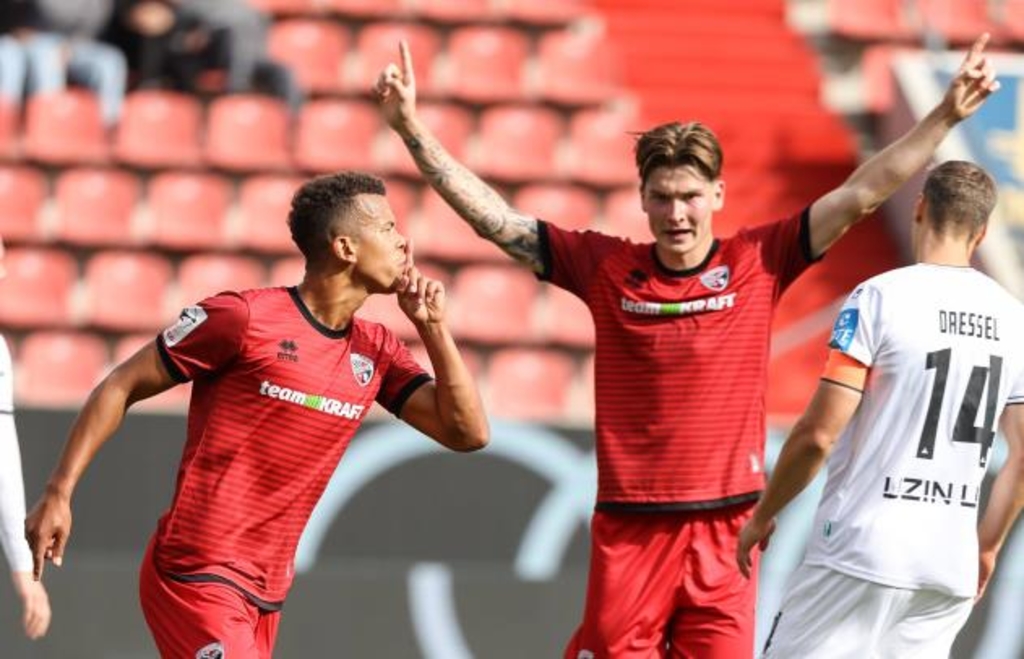Schanzer Costly jubelt provokativ - und einige Ingolstadt-Fans flippen aus
