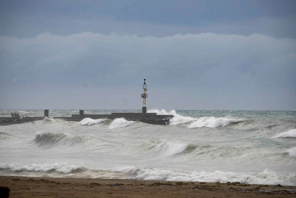 Portugiesen-sollen-sich-mit-Notfallpaket-gegen-Sturm-r-sten