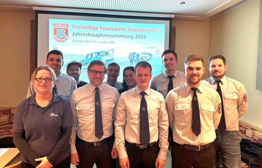 Neuer-Vorsitzender-bei-der-Feuerwehr-Grampersdorf