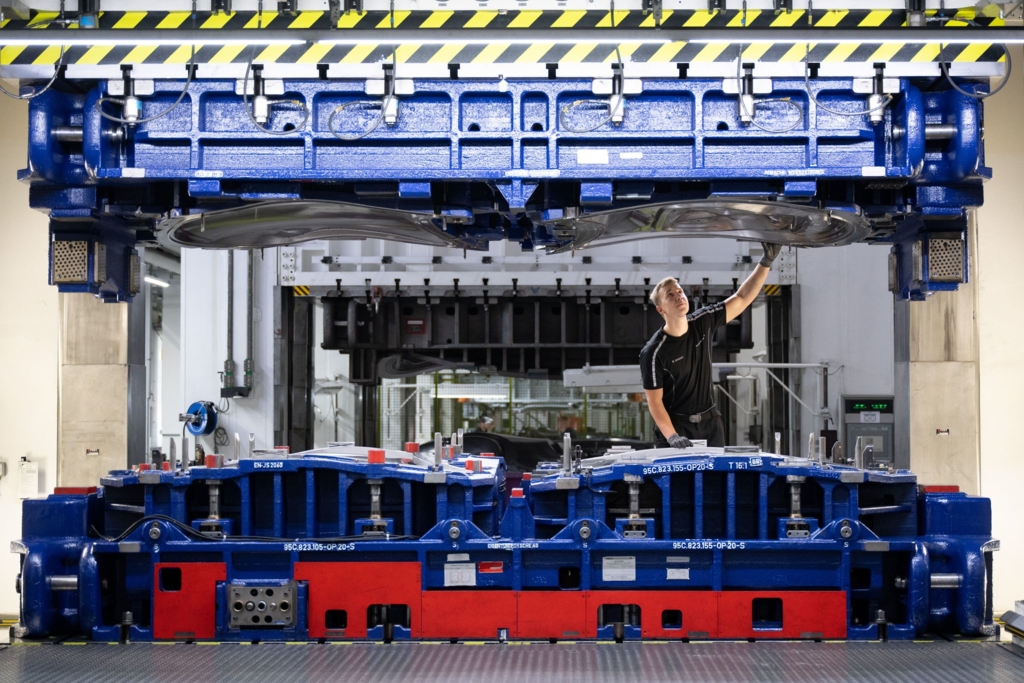 S-der-und-Gr-ner-Bayaz-Unternehmenssteuern-schneller-senken