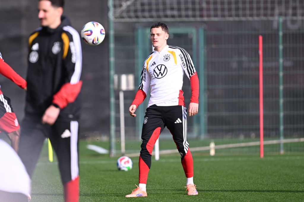 Trotz-Kritik-an-Sohn-Wirtz-Vater-100-Prozent-zufrieden-