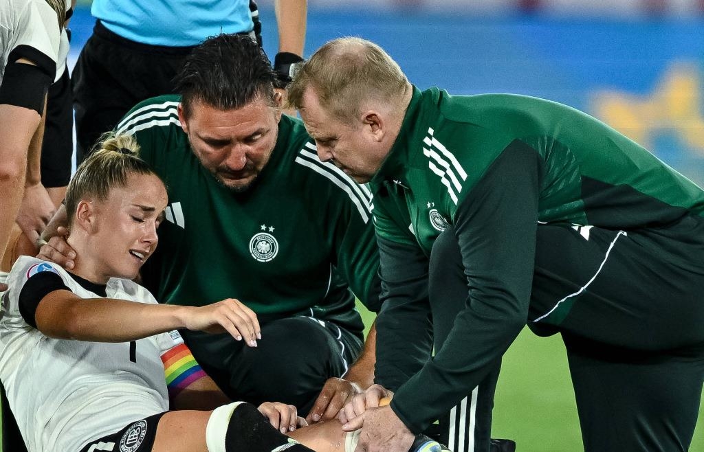 Verletzte DFB-Kapitänin Giulia Gwinn fällt für den Rest der EM aus