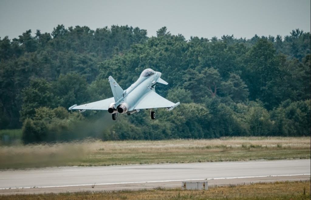Airbus tests new Eurofighter Tranche 4 in Manching