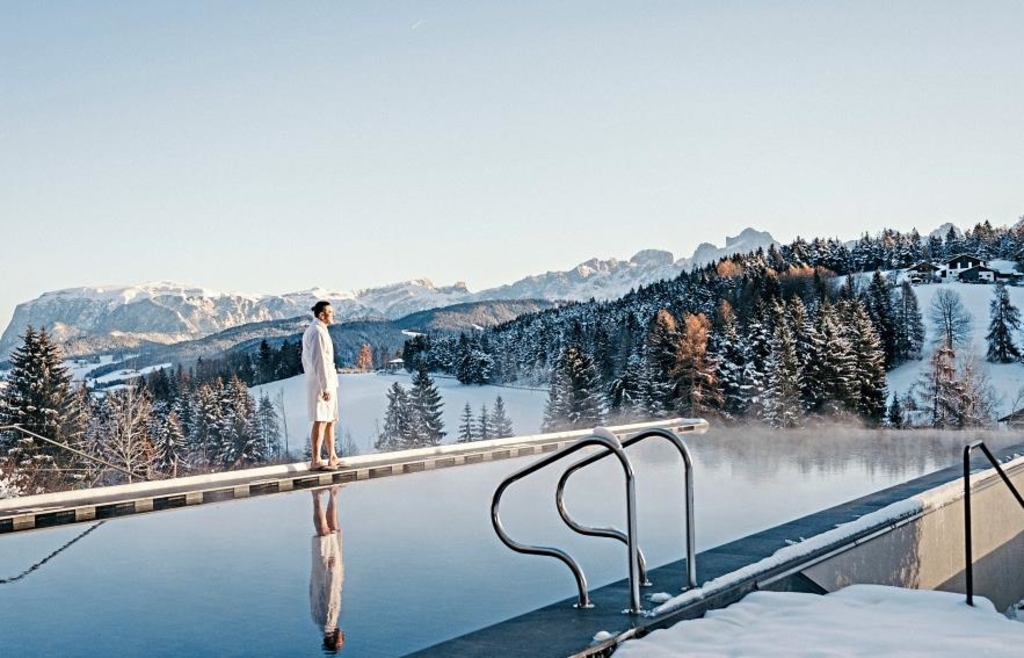 Umgeben von Dolomiten-Gipfeln: Gewinnen Sie eine Winterauszeit in Südtirol