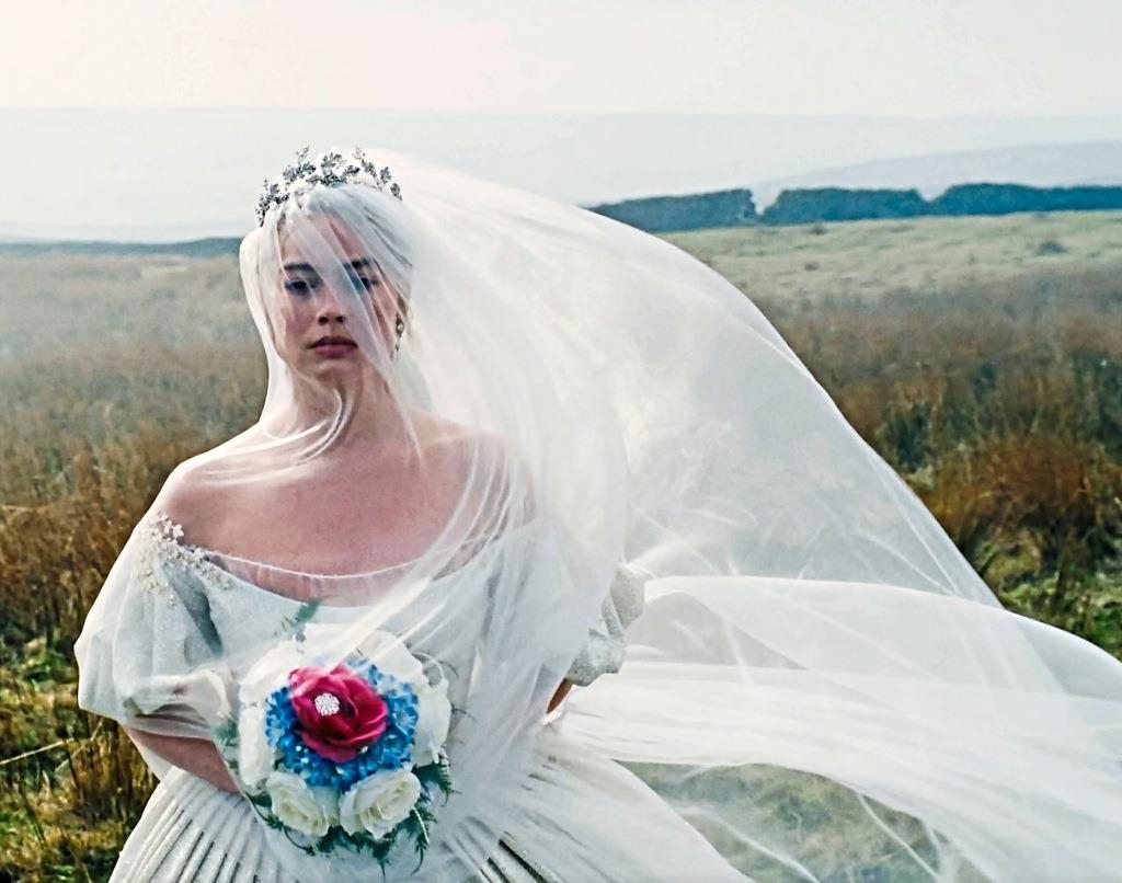 Vergiftetes-Begehren-Margot-Robbie-und-Jacob-Elordi-in-Wuthering-Heights-