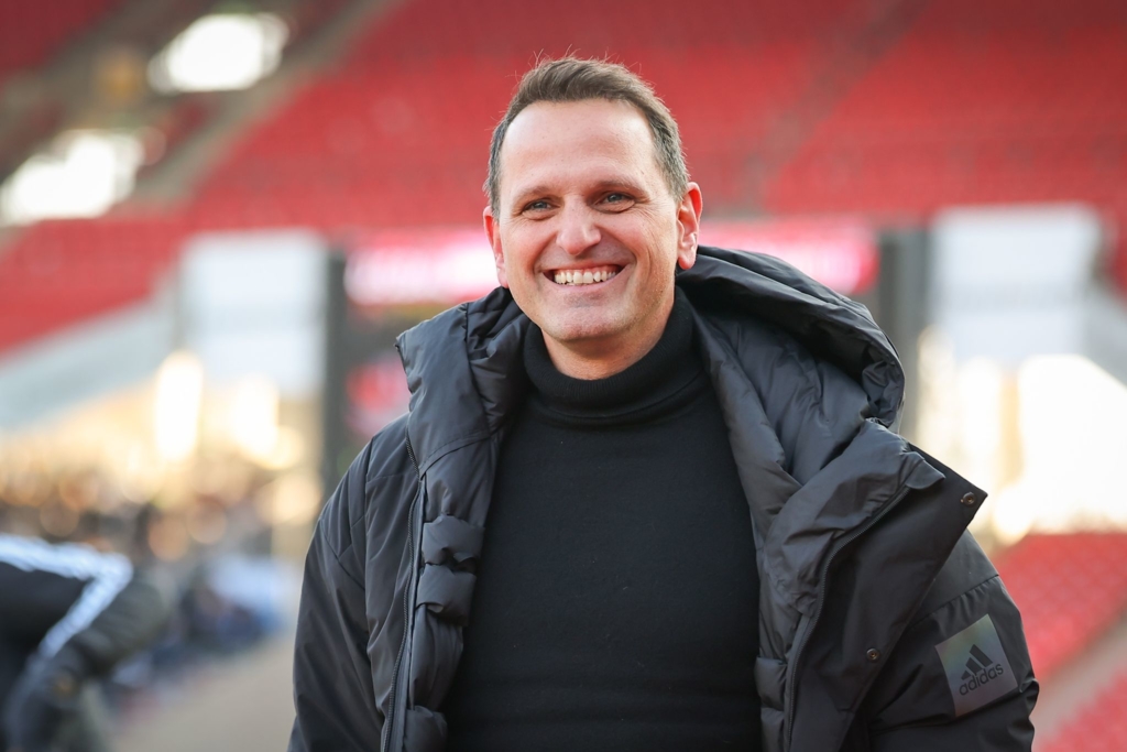 1-FC-N-rnberg-holt-armenischen-Nationalspieler