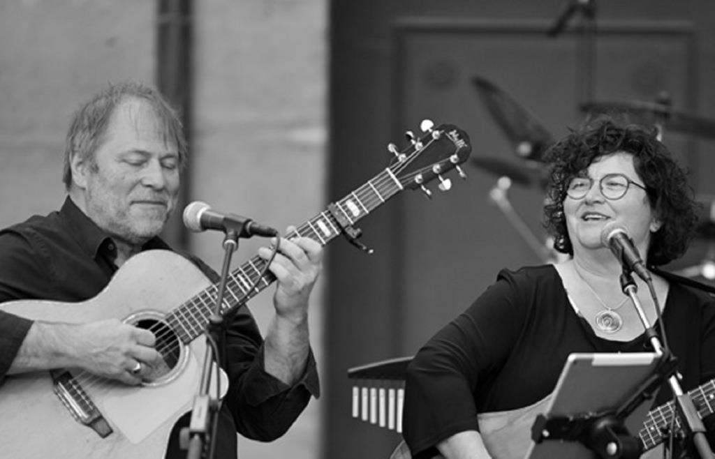 Liedermacherduo Sonja &amp; Wulli beim letzten Open Air zu Gast