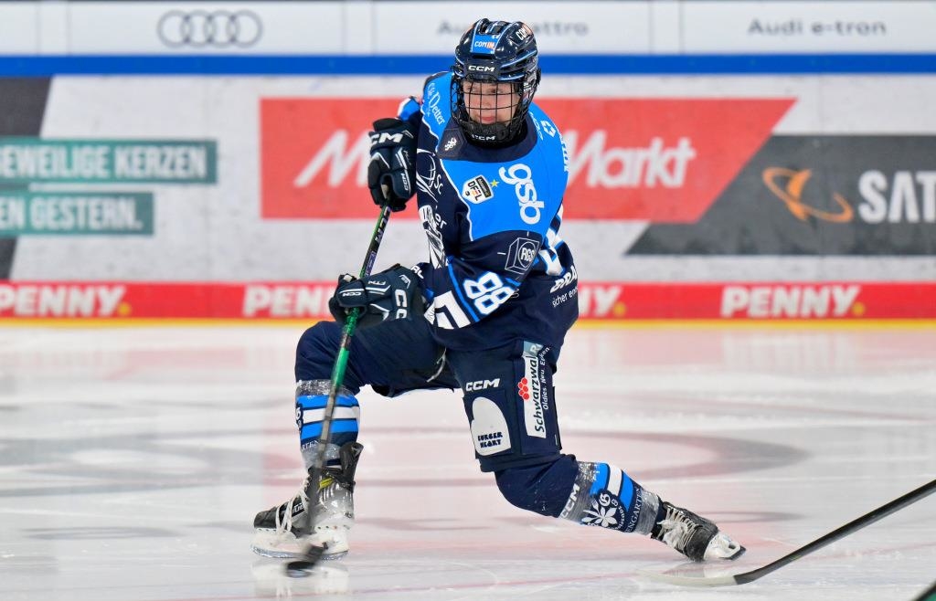 Bundesliga-Frauen-des-ERC-Ingolstadt-mit-klarem-Ziel-nach-Berlin-Schmid-nach-Memmingen