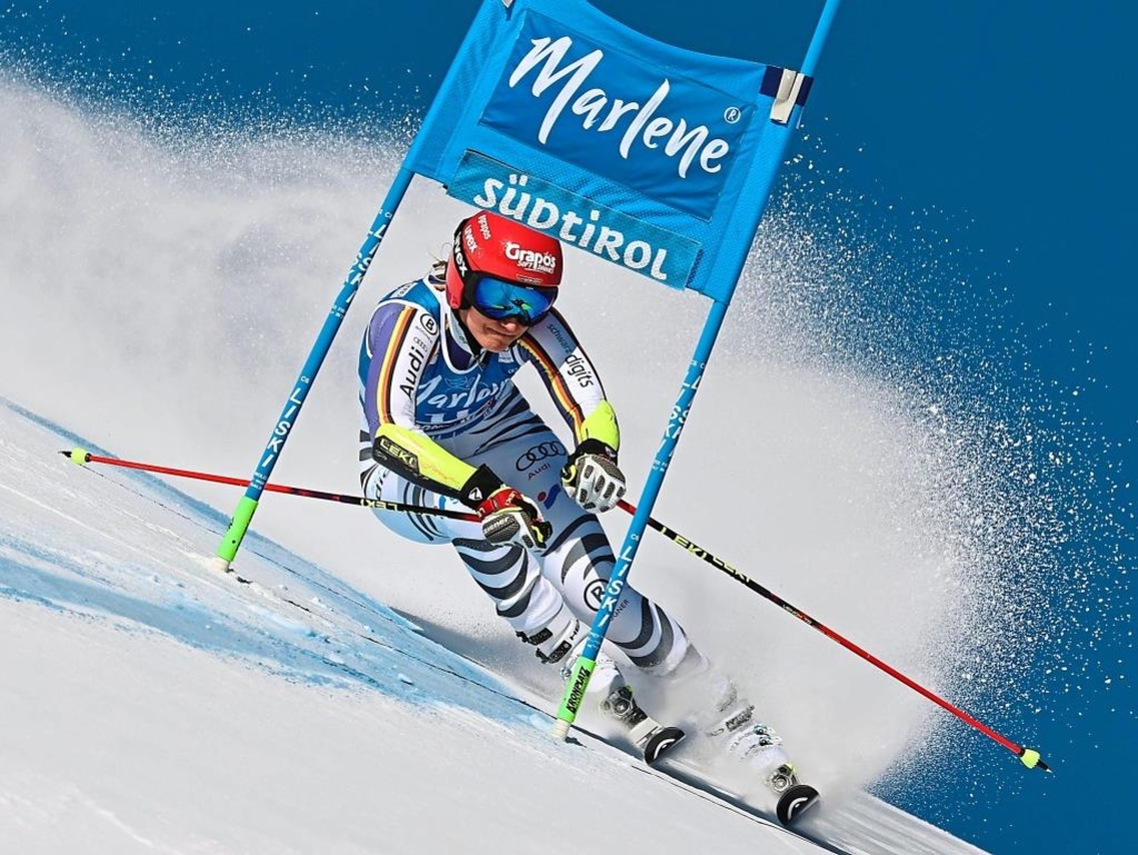 Hoffnungsschimmer-vor-Cortina-Ski-Ass-Lena-D-rr-tastet-sich-vor-Olympia-zur-ck