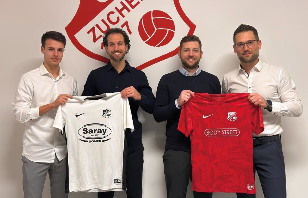 Fu-baller-des-SV-Zuchering-binden-ihre-Erfolgstrainer-Maritato-und-Ziegler
