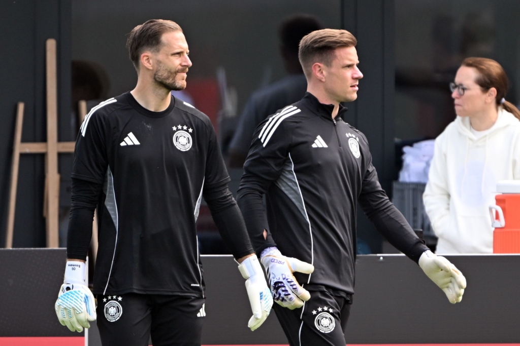 Konkurrent-Baumann-f-hlt-mit-ter-Stegen-W-nscht-man-keinem