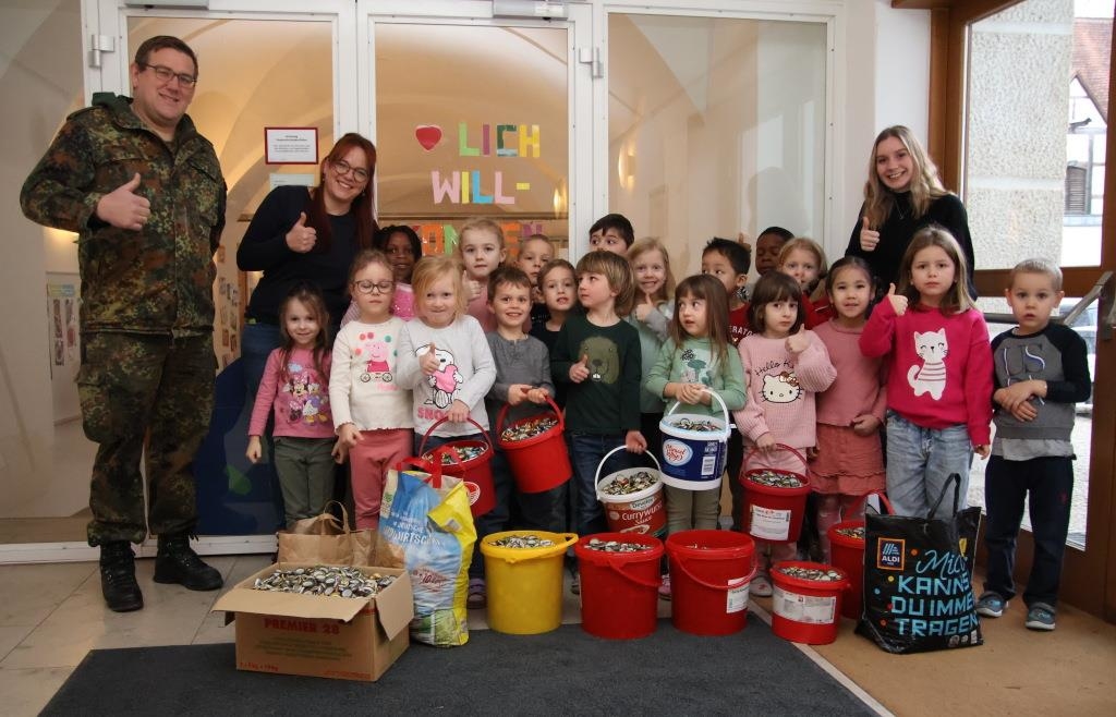 Neuburger Kindergartenkinder sammelten für „Aktion Pfötchen“ des ...