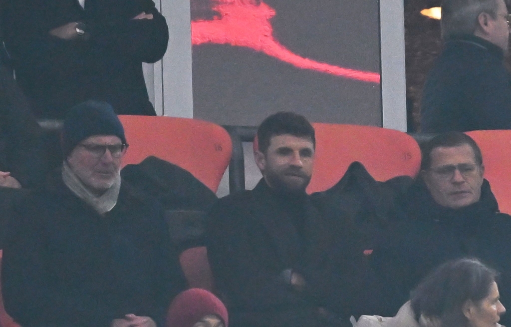 Edelfan-M-ller-sieht-Bayern-Remis-Neu-Coach-Fischer-jubelt