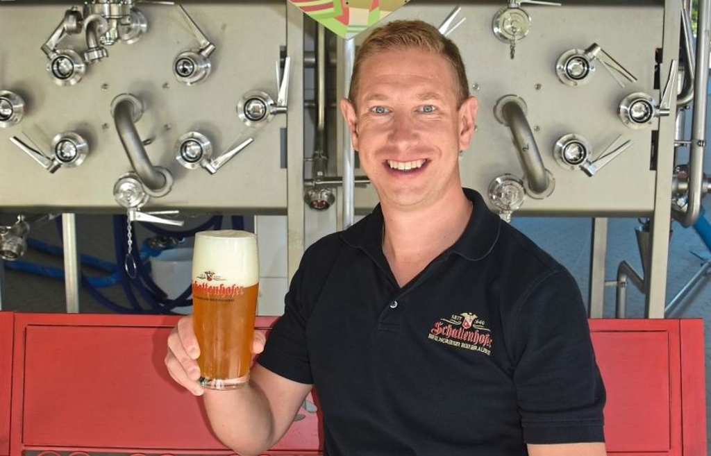 Bankerl-Interviews-vor-dem-Beilngrieser-Volksfest-Den-Auftakt-macht-Braumeister-Dominik-Kraft