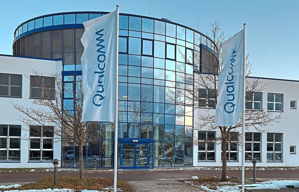 Audi and VW forge alliance with Qualcomm - | Cariad CEO: 